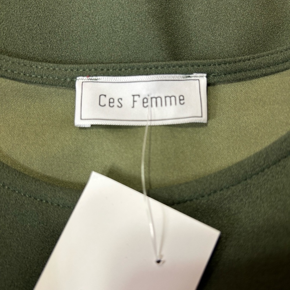 Ces Femme Ruffled Sleeve Shift Dress - Picture 7 of 10